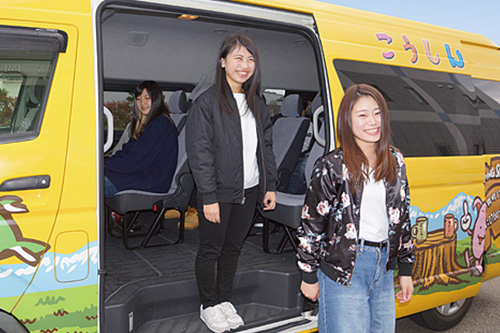 ■無料送迎バス<br />便利な無料送迎バスは各種方面から大学などの様々な学校の送迎可能です。